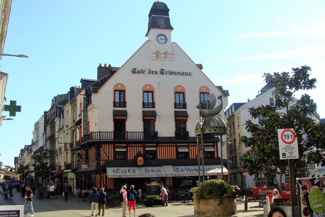Appartement Cosy*** Centre Historique Dieppe - Rue Pietonne A 200M De La Plage מראה חיצוני תמונה